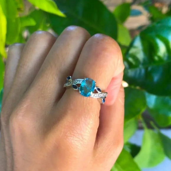 925 Sterling Silver Aquamarine Oval Diamond Ring - Picture 7 of 8